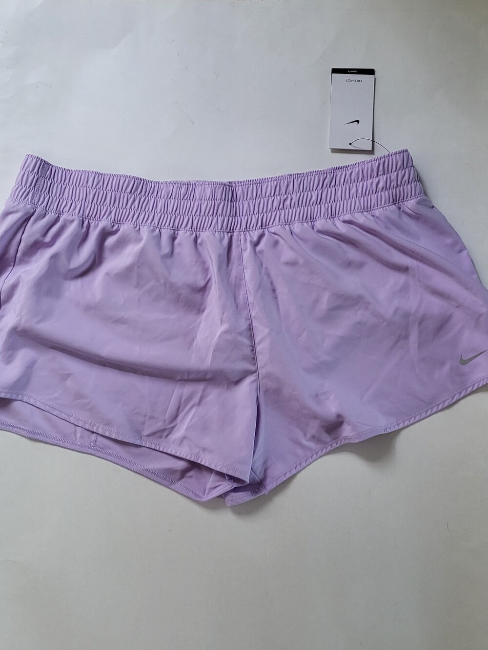 Nike dri-fit womens tempo running shorts size 2XL Light Purple DX6010